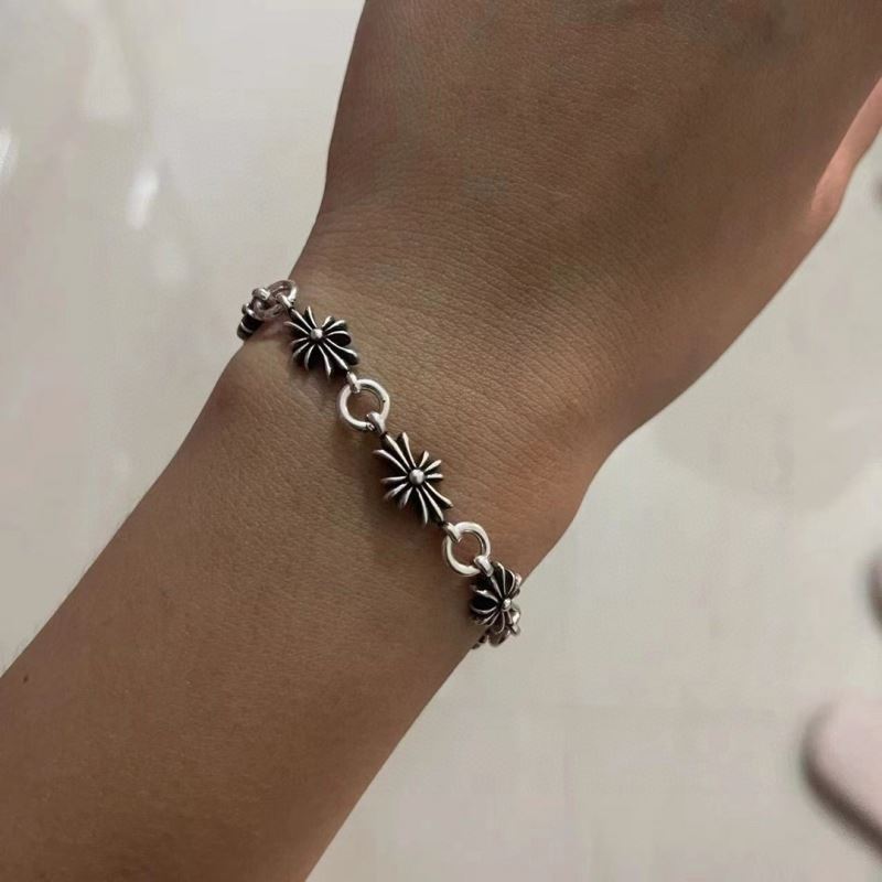 Ch*0me He**ts bracelets